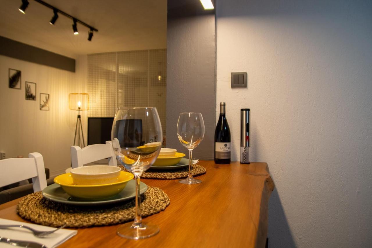 Amazing Flat Near The Coast With A Delightful Shared Terrace Close To Public Transportation In Karsiyaka 이즈미르 외부 사진