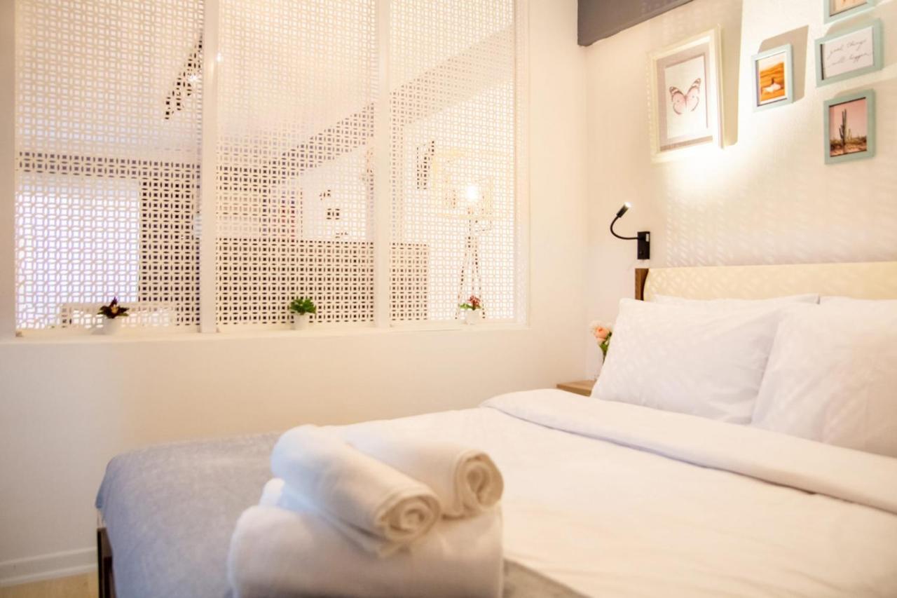 Amazing Flat Near The Coast With A Delightful Shared Terrace Close To Public Transportation In Karsiyaka 이즈미르 외부 사진